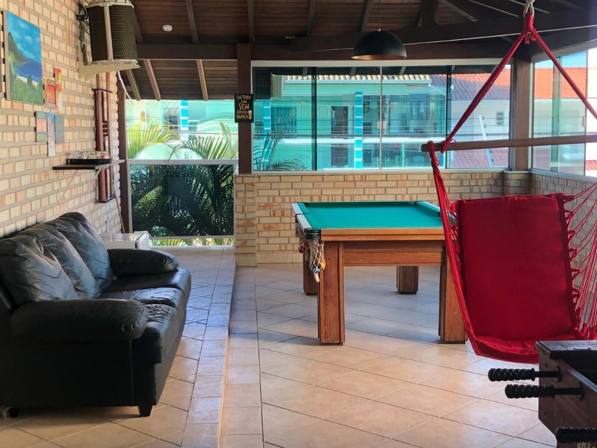 Casa Espacosa Com Sala De Jogos Interna E Externa Сasa de vacaciones