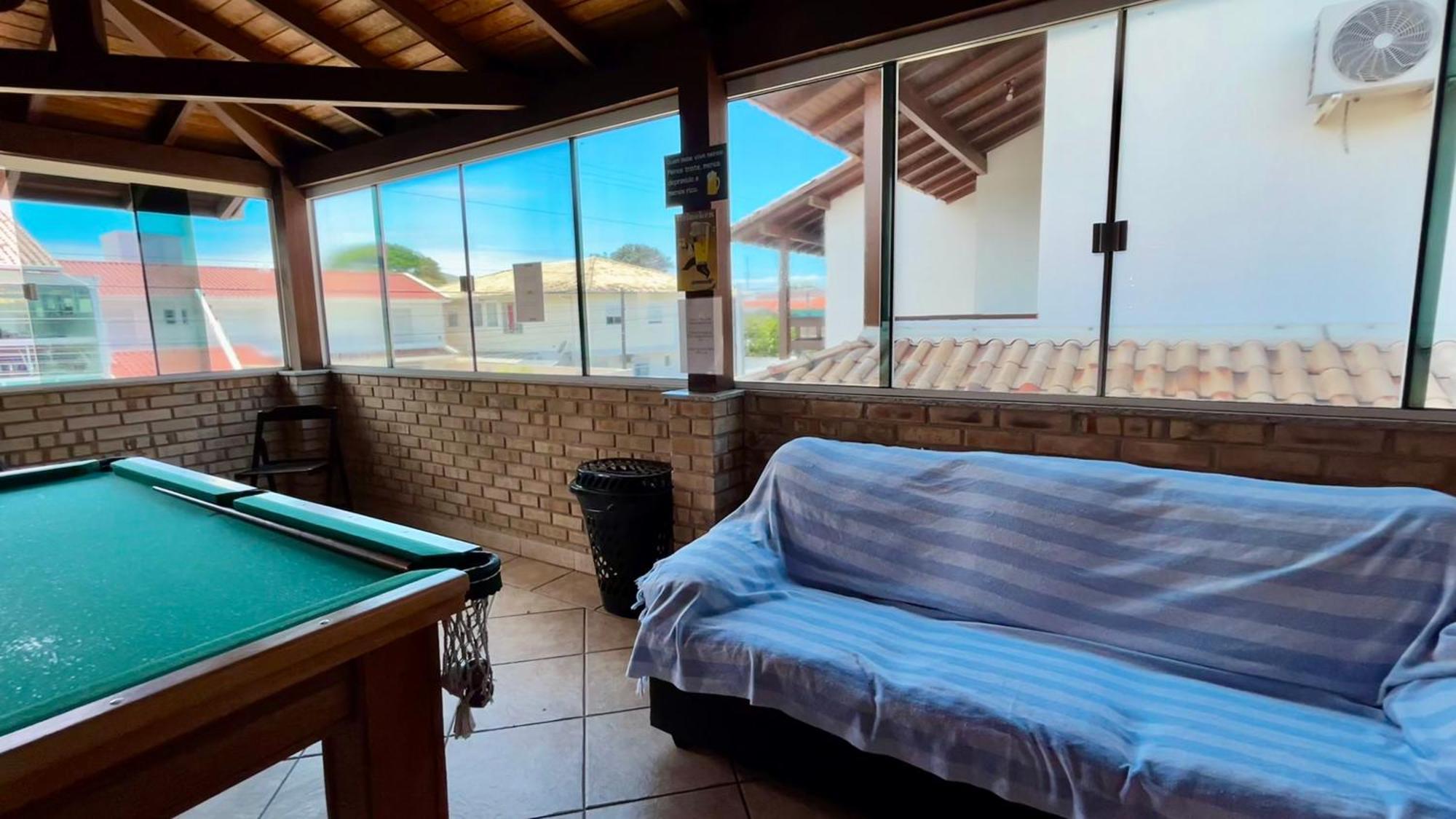 Сasa de vacaciones Casa Espacosa Com Sala De Jogos Interna E Externa