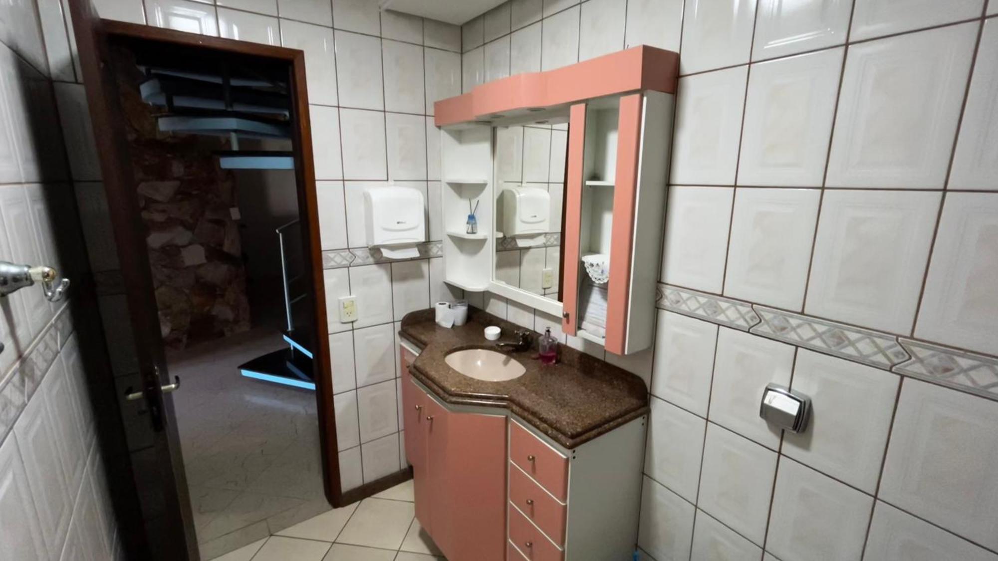 Casa de férias Casa Espacosa Com Sala De Jogos Interna E Externa